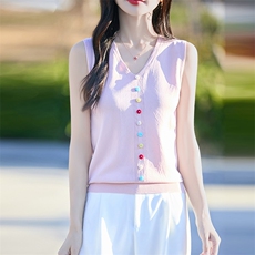 2025夏设计感彩扣冰丝针织吊带背心女内搭外穿V领无袖坎肩上衣T恤，女装针织衫/毛衣，思牵羊绒