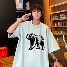奶绿色