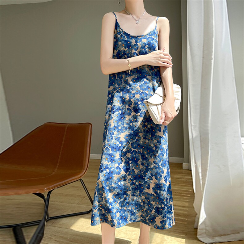 V领印花无袖真丝吊带连衣裙女夏季新款拼色中长款内搭长裙打底衫,女装连衣裙,圣丽羊绒
