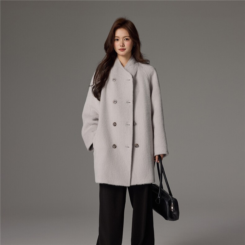2025舒适百搭简约8扣子大衣舒适百搭，女装双面呢大衣，荣图大衣