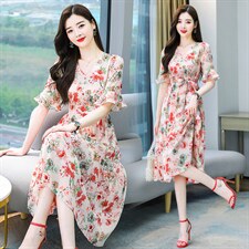 夏装2021新款女气质显瘦松紧腰通勒法式V领复古仙碎花公主连衣裙，女装连衣裙，丽美静依