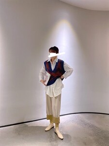 牦牛绒马甲图片