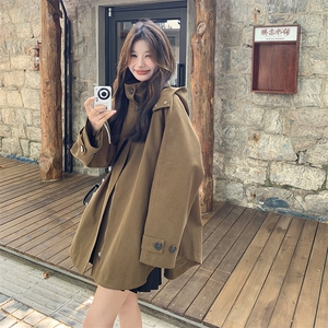 独特超好看斗篷风衣女2025春秋新款宽松休闲连帽工装外套流行爆款图片