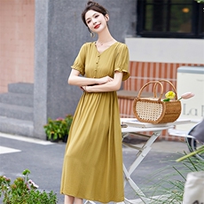 优雅气质纯色新中式连衣裙女2024夏新款V领收腰显瘦法式茶歇裙子，女装连衣裙，涵墨