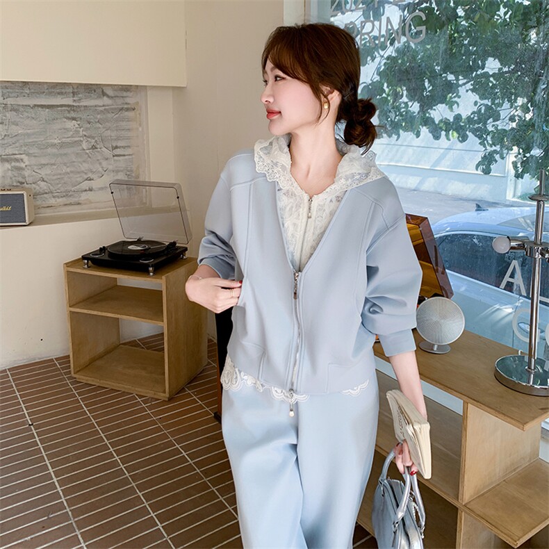 休闲运动蕾丝花边连帽蓝色卫衣套装女春秋洋气高级感阔腿裤两件套，女装套装/套裙，维壹