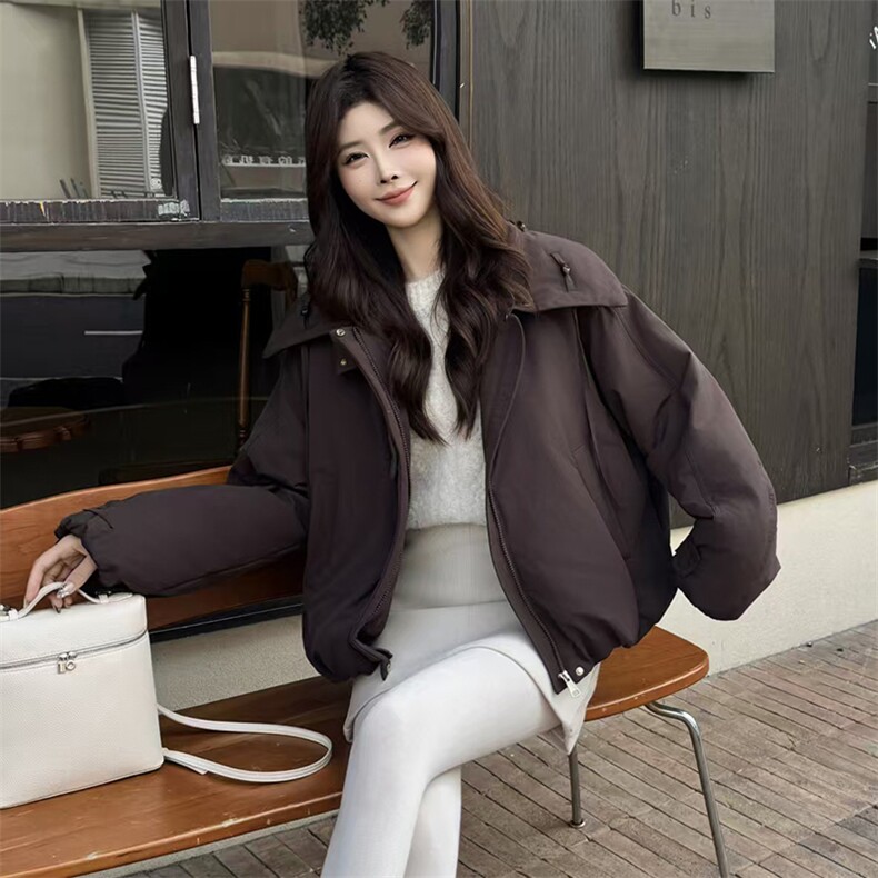 时尚立领短款羽绒服女2025冬新款小个子宽松显瘦保暖白鸭绒外套,女装羽绒服,琦鑫阁（原依鑫阁）