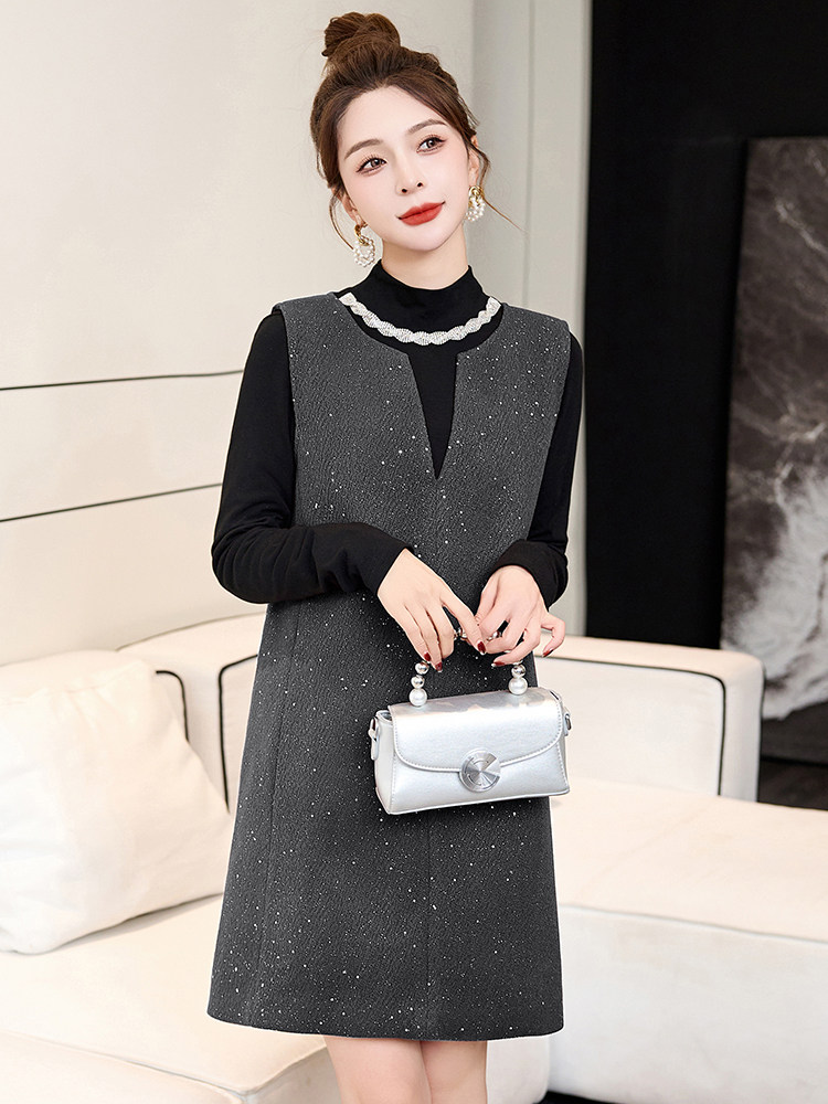 小香风连衣裙两件套女2026春冬新款重工钉珠毛呢背带裙打底衫,女装套装/套裙,美沁