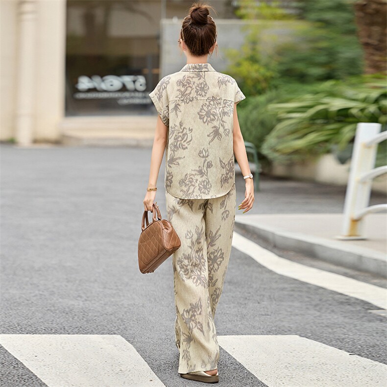 2025夏装新款简约时尚休闲印花两件套套装,女装套装/套裙,罗腾