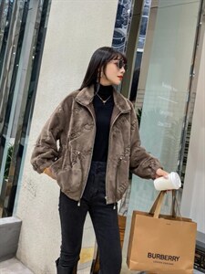 大衣图片