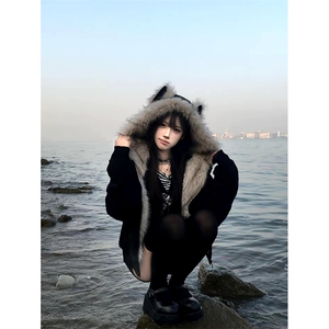 现货重磅硬挺boxy羽绒棉衣座山雕猫耳大毛毛领麂皮棉服冬外套图片