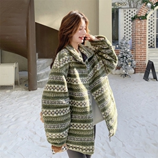 现货25冬新圣诞羊羔毛羽绒服绿色2D044-2525-P255-K385-90绒，女装羽绒服，2D044