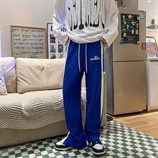 克莱因蓝