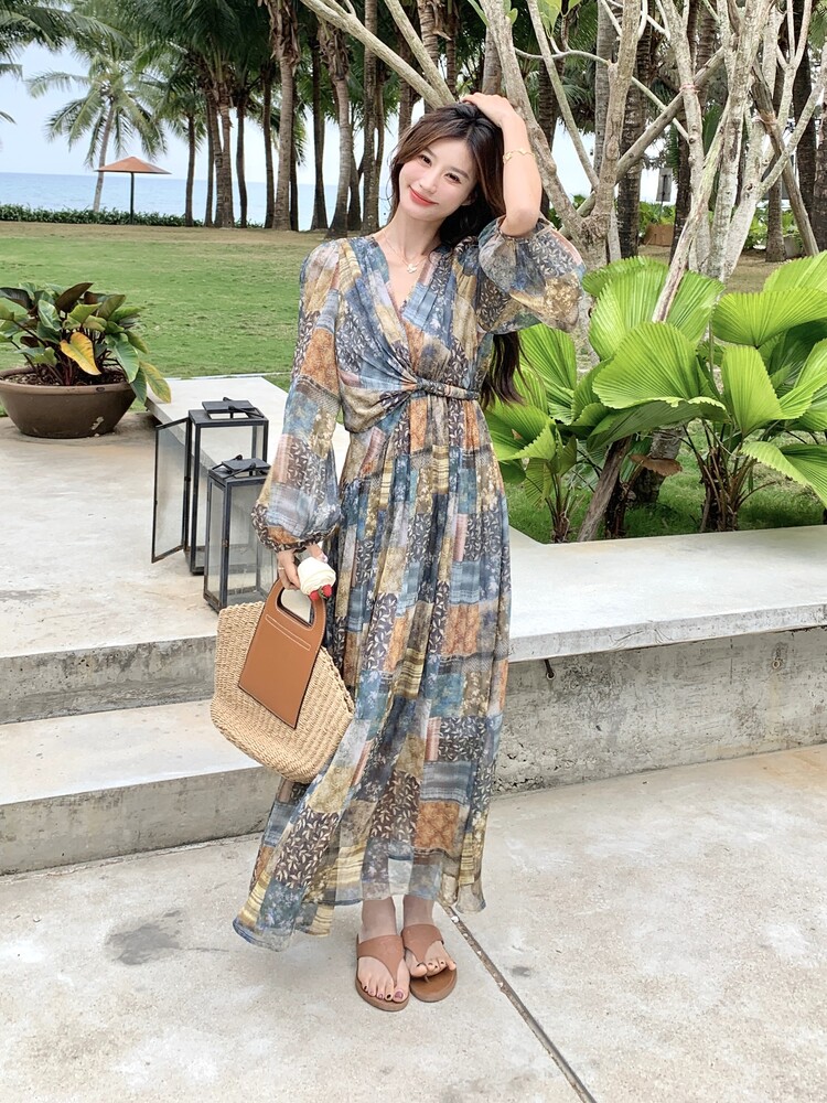 法式复古碎花连衣裙女夏季新款度假风森系小众收腰显瘦气质长裙子,女装连衣裙,浙宝210（原浙宝191）