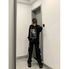 K824-特P33男女宽松休闲运动休闲裤三条杠直筒拖地裤，男装休闲裤，电商B327