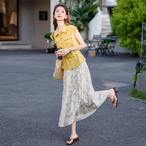 2025超火夏装一整套高级感夏日绝美无袖衬衫碎花半身裙洋气两件套图片