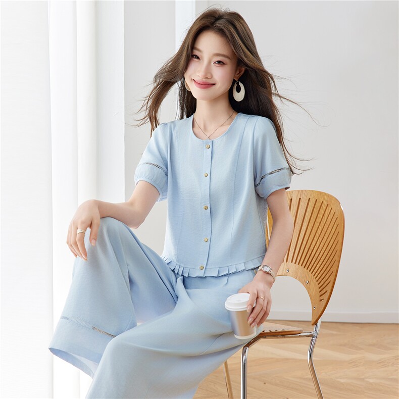 现货2026年夏季时尚休闲套装女夏季新款设计感两件套,女装套装/套裙,沐七七