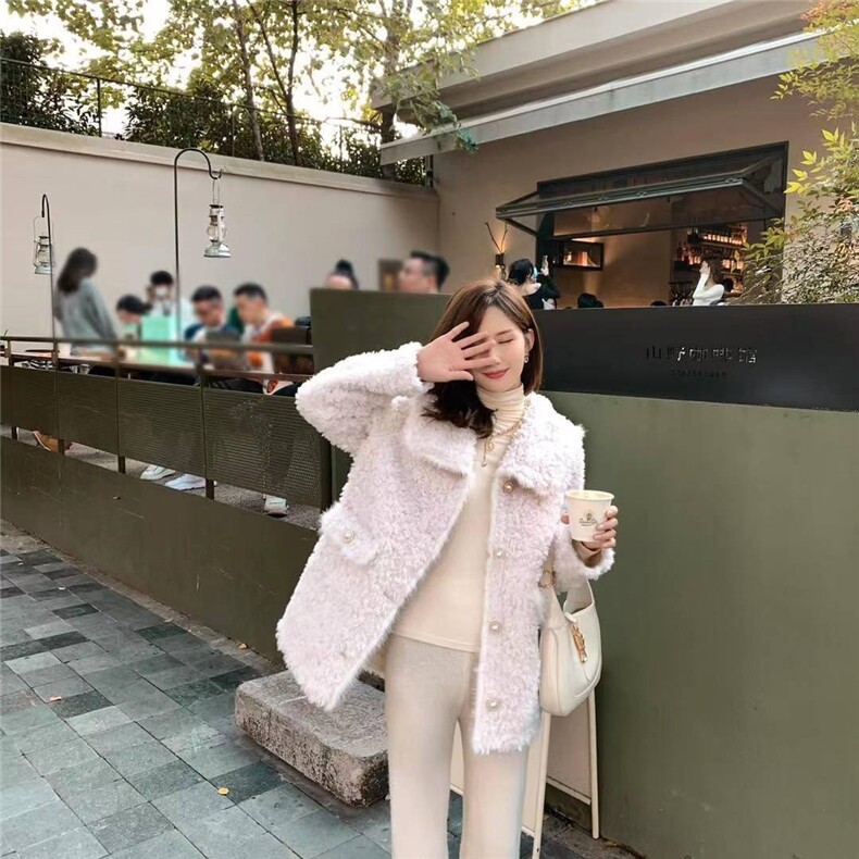 海军领水貂毛皮毛一体外套，其它，靓依蝶菲