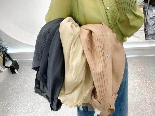 春季新款天丝衬衫现货，女装衬衫，影白