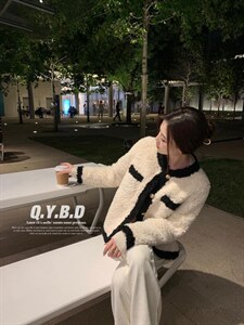 拼接皮毛外套图片