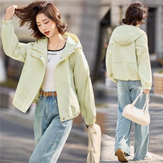 小个子短外套女2026年春季女士户外防风冲锋衣外套连帽，女装短外套，悦祺