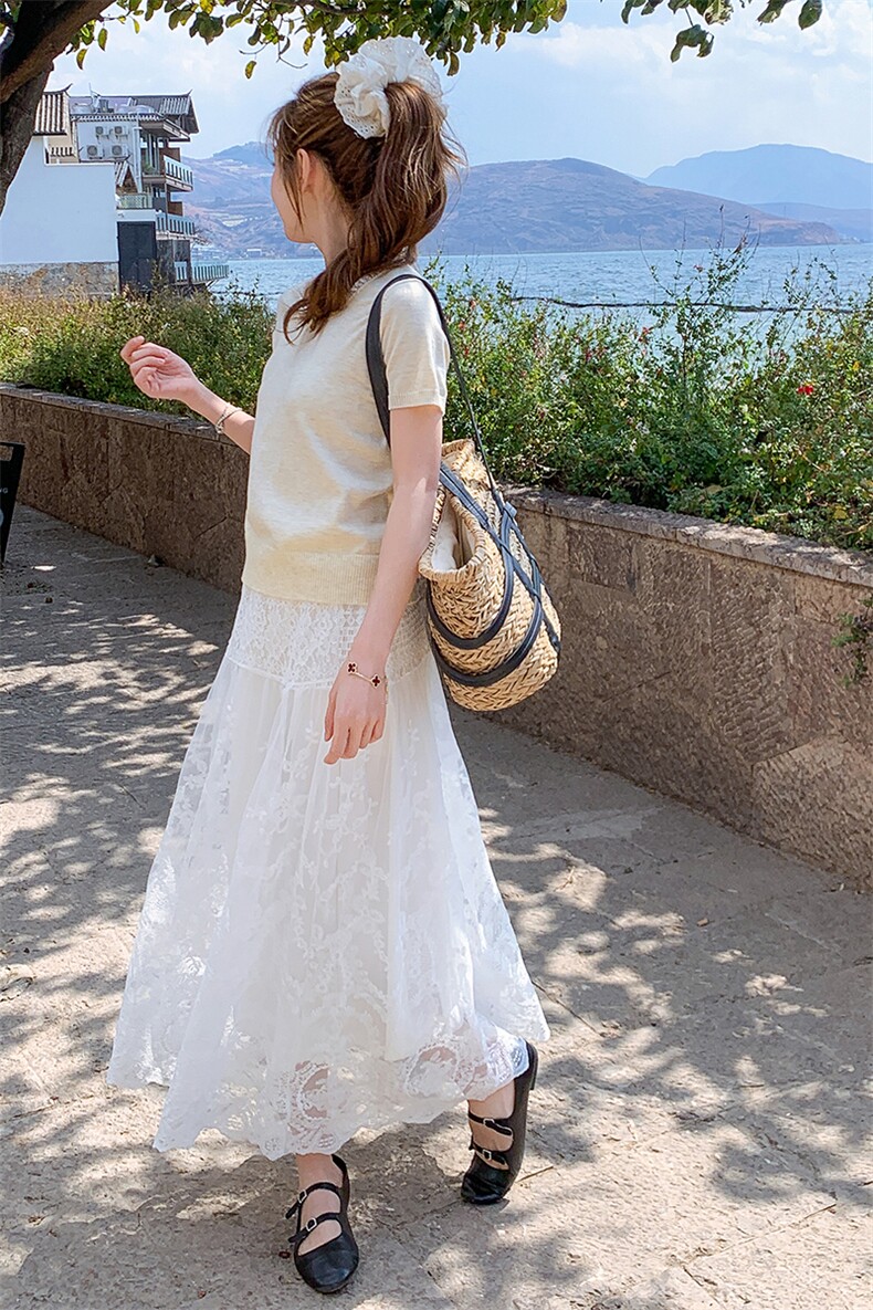 白色蕾丝高级感半身裙女2025春新款小个子梨型身材遮胯a字裙子,女装半身裙,灵力轩