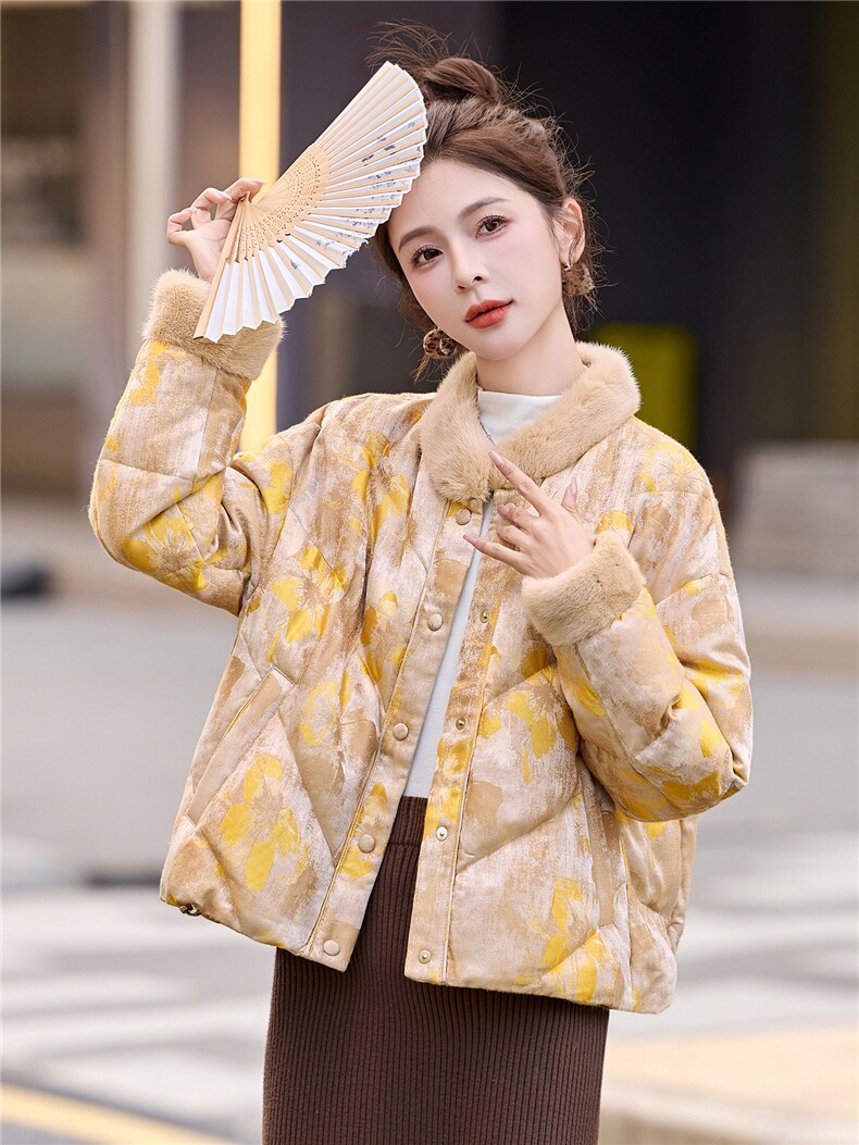 新中式短款羽绒服女2025年冬季新款保暖羽绒外套女,女装羽绒服,美沁