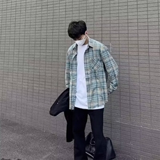 蓝色