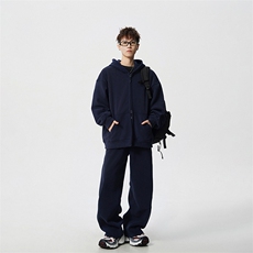 藏青色