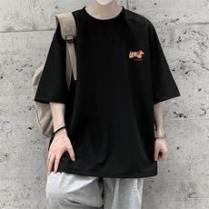 黑色