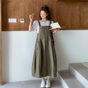 绿色背带裙套装女2025夏季新款小个子宽松背带连衣裙高级感套装裙图片