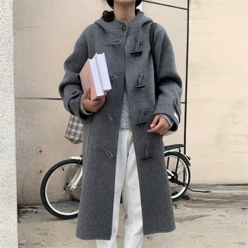 灰色连帽呢子大衣女中长款2023新款宽松牛角扣夹棉加厚毛呢外套,女装毛呢外套,红依娜