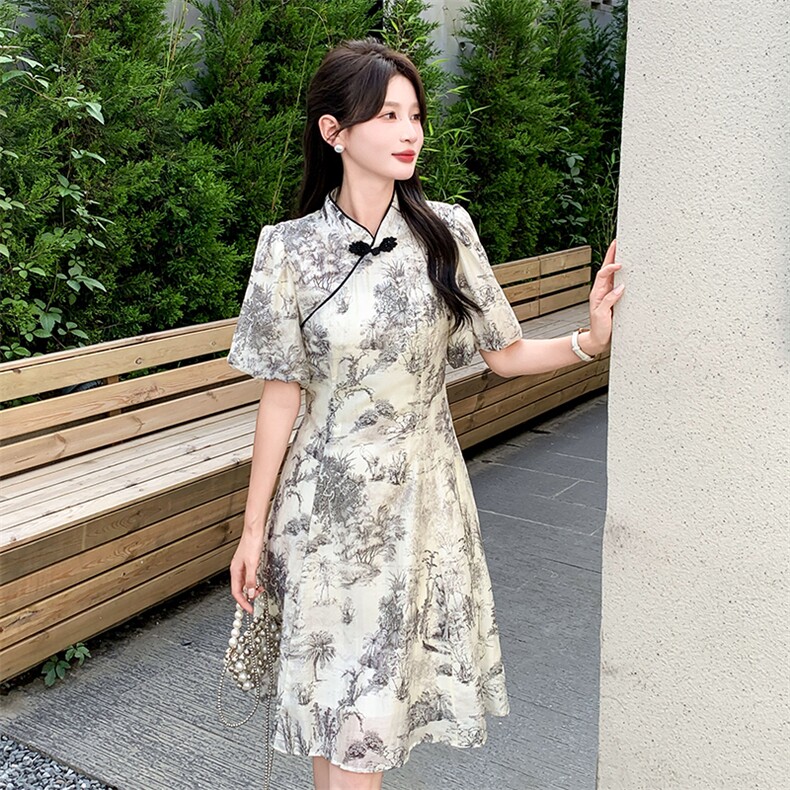 现货高级感棋牌夏季时尚衣裙气质显瘦简约大方减龄连衣裙女,商品下架区,网红馆