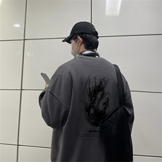 深灰色