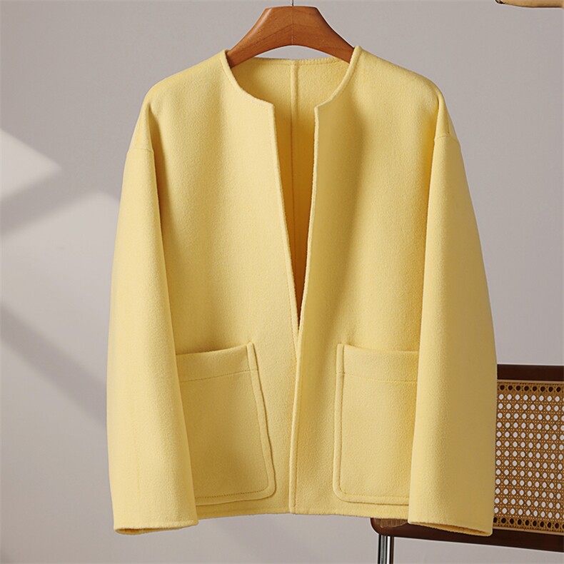 秋冬季10%羊绒90%羊毛简约时尚百搭圆领通勤无扣短款双面呢大衣，女装双面呢大衣，水之秀羊绒大衣