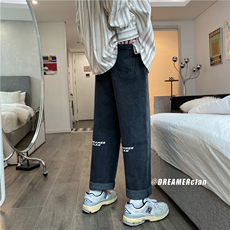 灰色