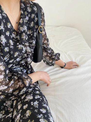 2021春夏新款碎花V领长裙显高显瘦你值得拥有，女装，KAMU