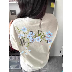 白花灰色