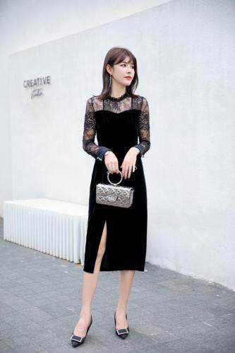 秋装新款上新金丝绒拼接蕾丝连衣裙，女装连衣裙，拉思维加丝