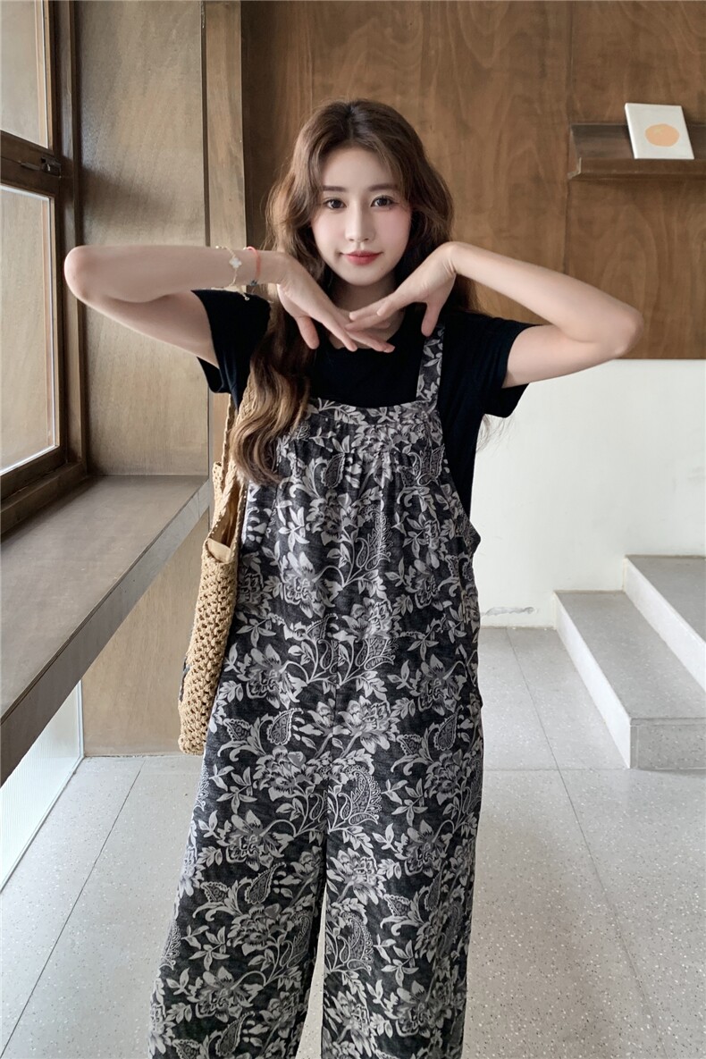 韩版复古时尚印花背带裤女2025夏季新款宽松小个子减龄显瘦阔腿裤,女装连体裤,2C353