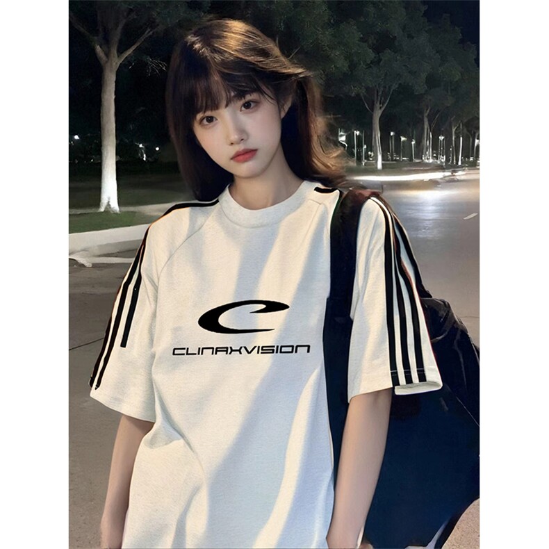 抖音得物高品质二开240克宽松纯棉美式潮牌三条杠织带短袖T恤图片