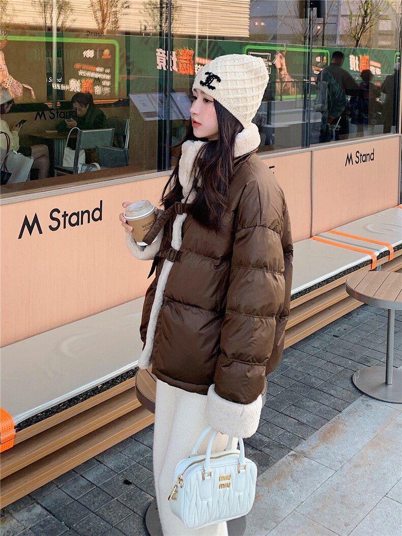 羊羔毛领美拉德短款羽绒服女冬季2025新款小个子高级流行设计小众,女装羽绒服,艾米莉亚
