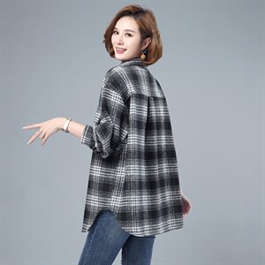 2021春秋季新款女装大码宽松加厚格子长袖衬衫中长款休闲衬衣上衣