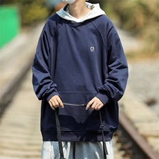 藏青色