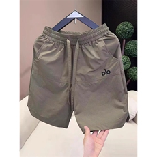 卡其绿