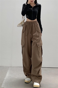 2023秋冬新款美式工装卫裤女宽松休闲复古红色束脚运动阔腿裤潮图片