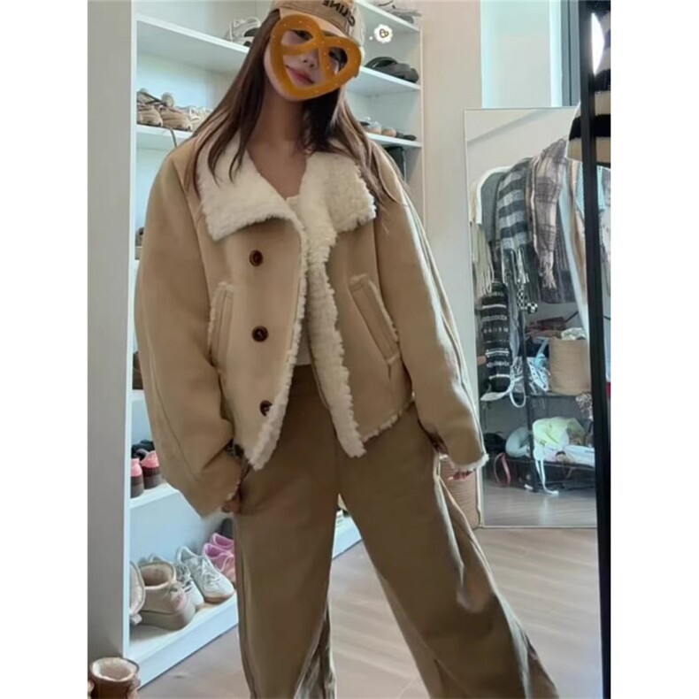 S892-P70韩版新款宽松加绒皮毛一体棉服外套图片