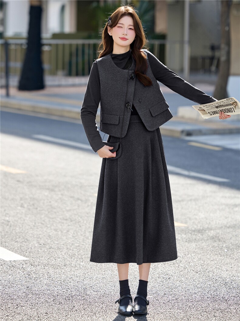 轻奢优雅风红色马甲套装裙女2026春季新款高级感通勤半身裙三件套,女装套装/套裙,意芙
