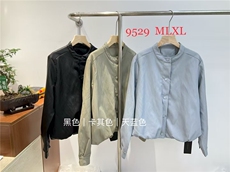 2025舒适百搭简约短款皮衣，女装皮衣，湘姗