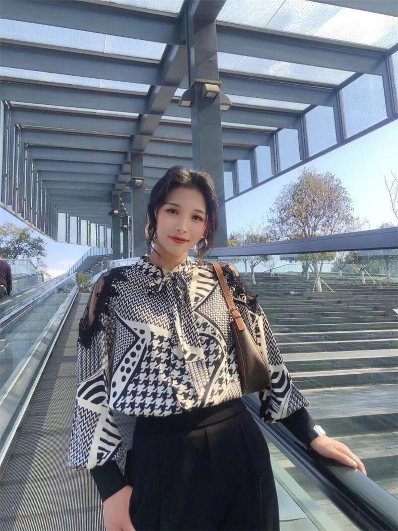 依依主导 YYZD106621