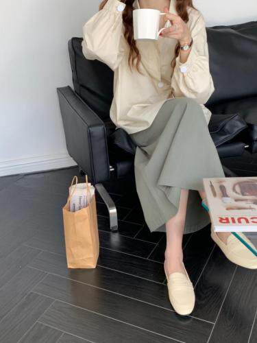 小设计感衬衣搭配半裙别具一格的美，女装半身裙，SPARKS OF FIRE